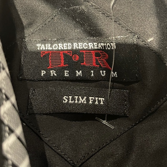 T.R. Premium Slim Fit Dress Shirt - Picture 3 of 4